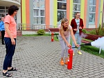 Инструктаж сотрудников с практической отработкой навыков использования первичных средств пожаротушения (огнетушителей)