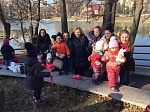Воспитанники группы "Неваляшки" вместе с родителями и воспитателями отпраздновали Масленницу вместе с газетой "Страна Калининград" в парке "Юность"
