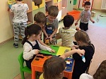 Во второй младшей группе «Колобок» прошел День защитника Отечества.